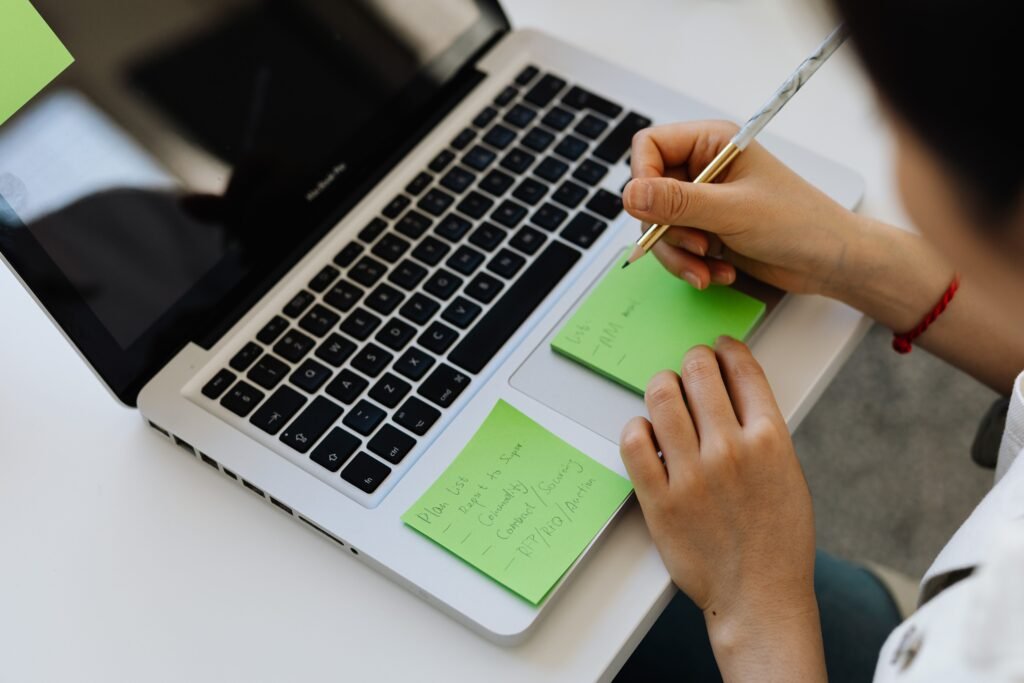 how to use ChatGPT for tasks and notes